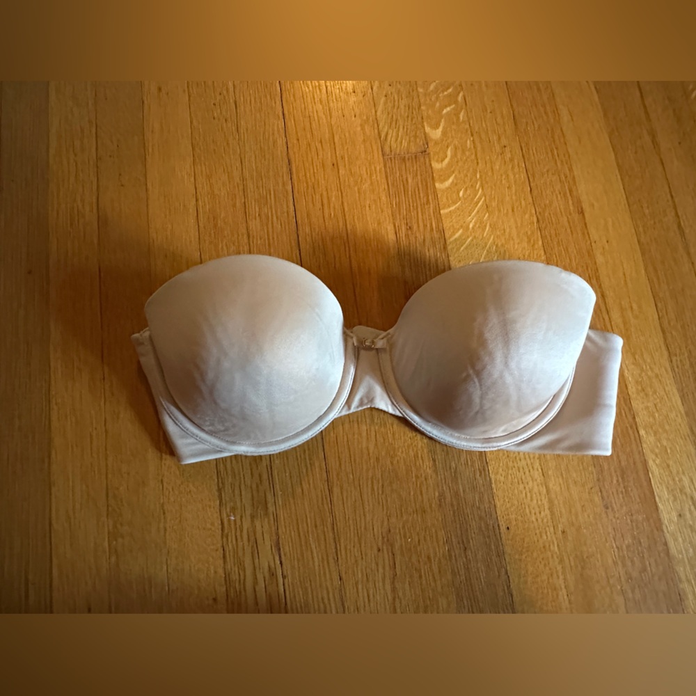 Vanity Fair Light Beige/Nude Strapless Bra, Size 36B